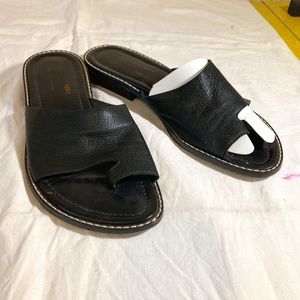 Donald Pliner Toe Loop Sandals 8.5N